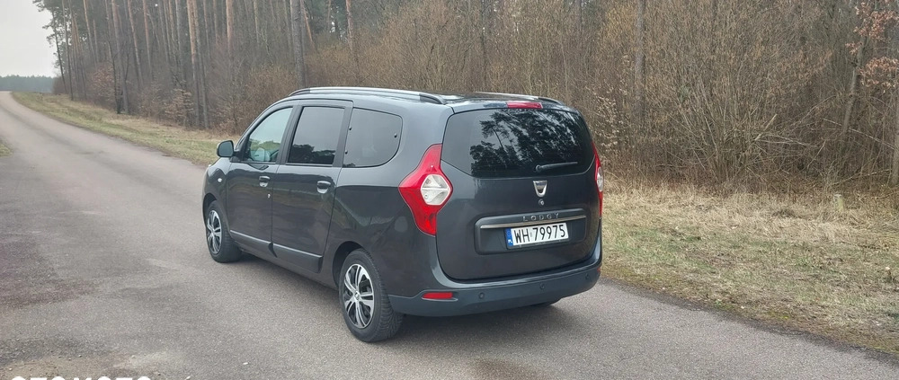 Dacia Lodgy cena 41900 przebieg: 132000, rok produkcji 2018 z Stawiski małe 137